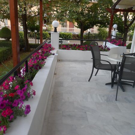 Hotel Esperia لاوترا  ايباتيس المظهر الخارجي الصورة