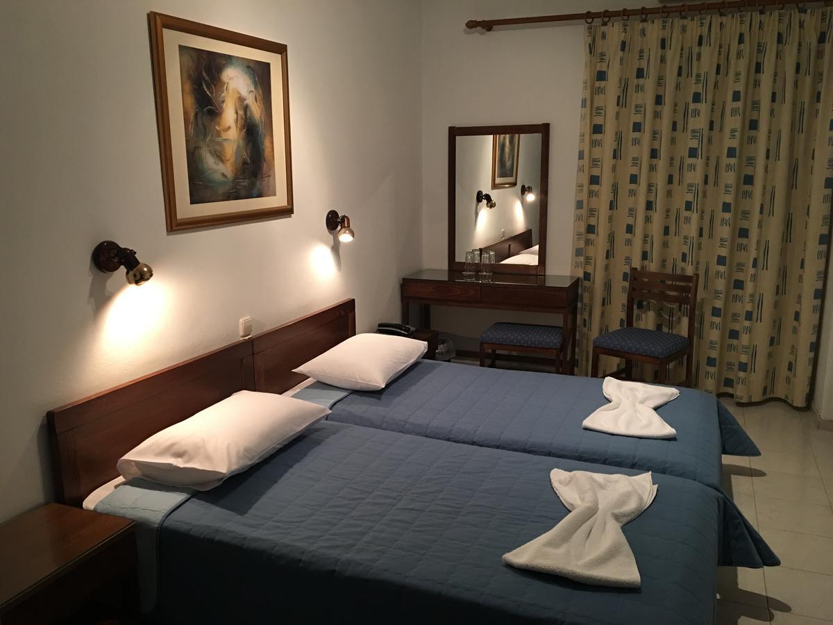 Hotel Esperia لاوترا  ايباتيس المظهر الخارجي الصورة